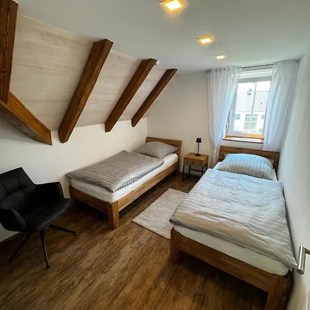 Times 1911 Apartment Unteropfingen